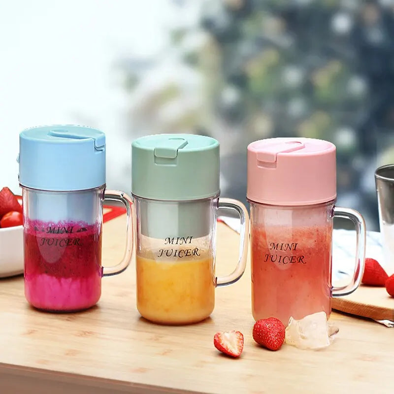 PowerBlend Portable Juicing Cup: Squeeze Freshness Anywhere!
